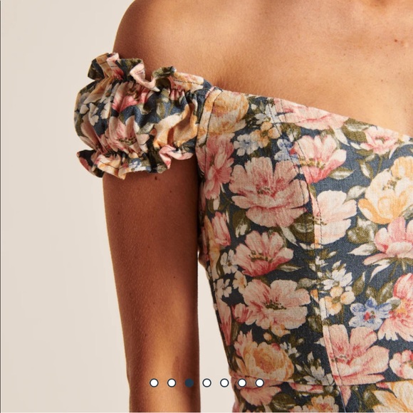 NWT Abercrombie corset mini floral dress! - Picture 5 of 6